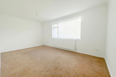 1 bedroom flat for sale, Ely Close, Hatfield, AL10