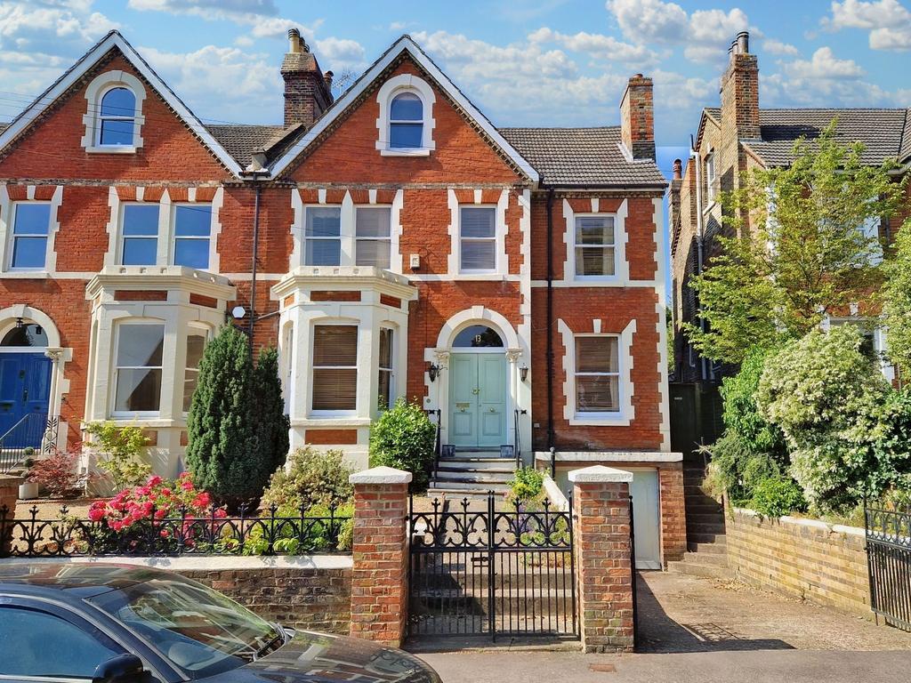 King Edward Road, Rochester 7 bed semidetached house for sale £850,000