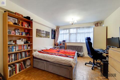 2 bedroom apartment to rent - Putney Hill, SW15, London
