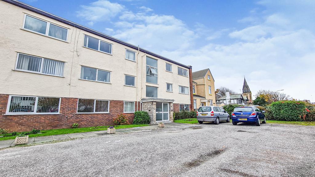 Brandon Court, Rhyl 2 bed flat for sale £100,000