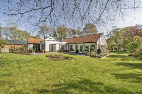 3 bedroom bungalow for sale, Southampton Road, Landford, Salisbury, Wiltshire, SP5