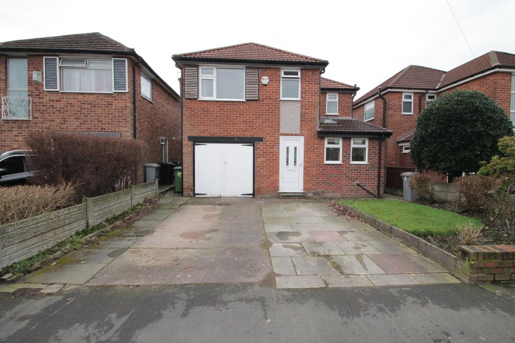 Buckfast Road, Sale, M33 3 bed detached house £550,000