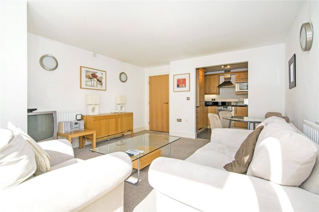 Living Room/Kitchen