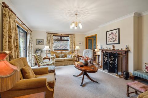2 Heughfield Place, Bridge Of Earn, Perth, PH2 9DT