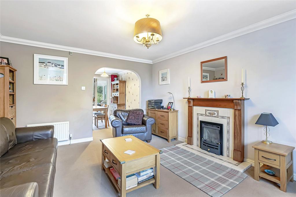 Hodgson Fold, Addingham, Ilkley, West Yorkshire, LS29 4 bed detached