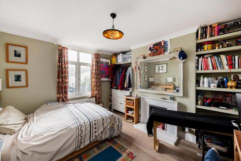 3 bedroom flat for sale, Ridley Road, Kensal Rise, London, NW10