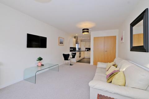2 bedroom flat to rent, Gray Street, Aberdeen, AB10