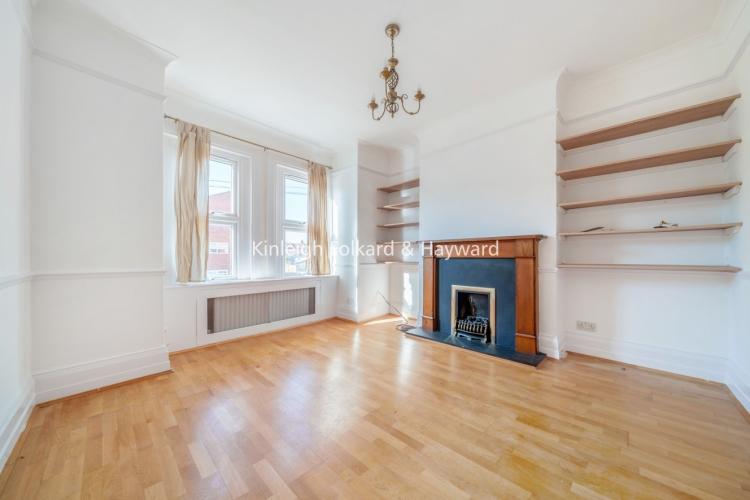Elsinore Road London SE23 3 bed flat £1,900 pcm (£438 pw)