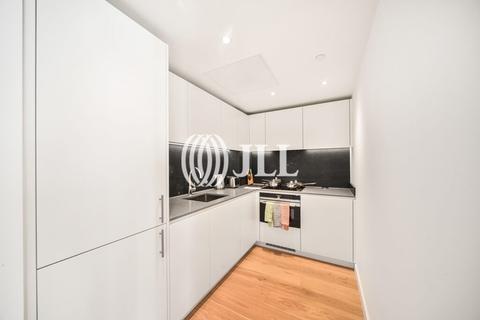 1 bedroom flat to rent - Landmark Pinnacle, London E14