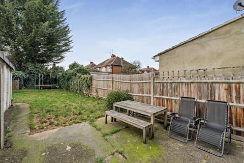 51 Birkdale Avenue, Pinner, HA5 5SG