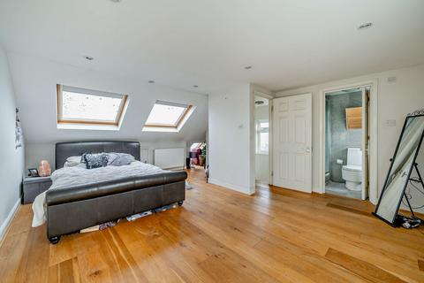 51 Birkdale Avenue, Pinner, HA5 5SG