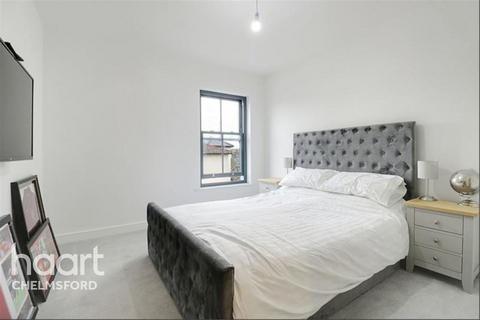 2 bedroom flat to rent, Railway Street, Chelmsford