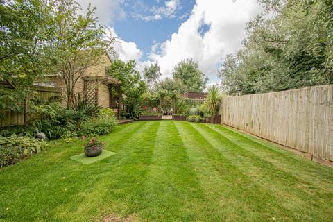 25 Byre Close, Cricklade, Swindon, SN6 6HH