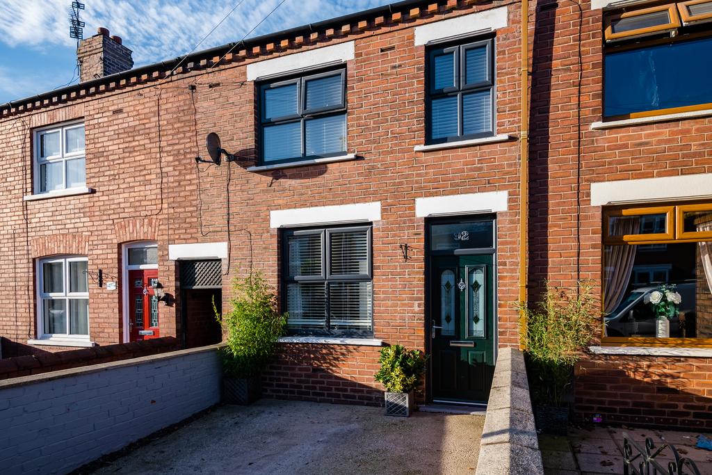 Kenyons Lane North, Haydock, St Helens, WA11 3 bed terraced house £145,000