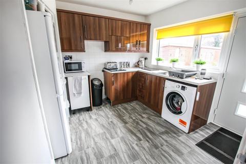 6 Ceg Y Ffordd, Prestatyn, LL19 7YE