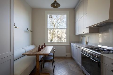 First Floor Flat, 36 Alma Square, London, NW8 9PY