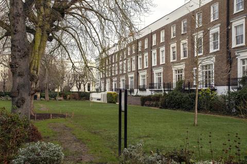 First Floor Flat, 36 Alma Square, London, NW8 9PY