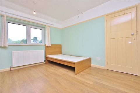 4 bedroom semi-detached house to rent, Ashenden Road, Guildford, Surrey, GU2