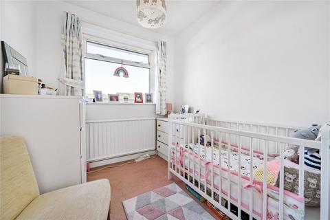 17 Barfield, Sutton At Hone, Dartford, DA4 9EJ
