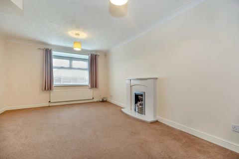 2 bedroom semi-detached house for sale, Guillemot Approach, Morley