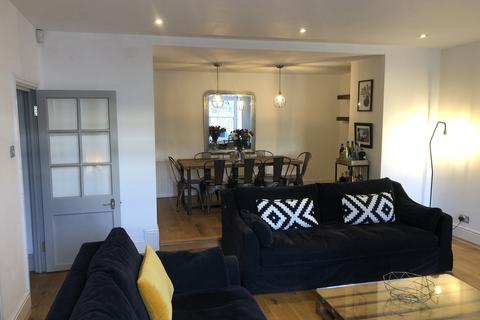 2 bedroom flat to rent, Garden Flat, Green Park, Bath, Somerset, BA1
