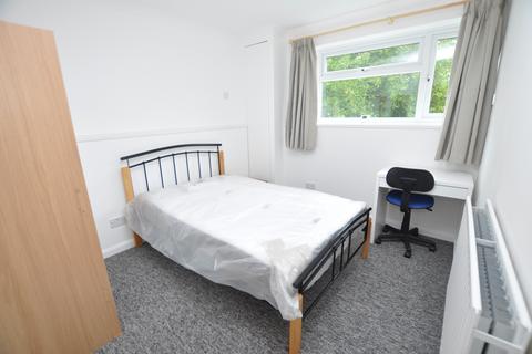 undefined, Hilgay Court, Cross Lanes, Guildford, Surrey, GU1