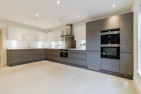 2 bedroom flat to rent, Weybridge House, 48 Queens Road, Weybridge, KT13