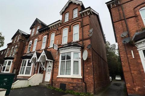 Studio to rent, Gillott Road, Birmingham B16