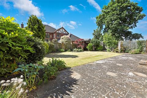 5 bedroom detached house for sale, Fennell Court, Sandal, Wakefield, WF2