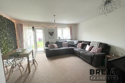 47 Castleton Grove, Haverfordwest, SA62 4AF
