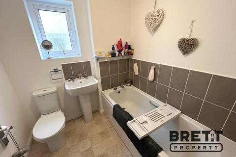 47 Castleton Grove, Haverfordwest, SA62 4AF