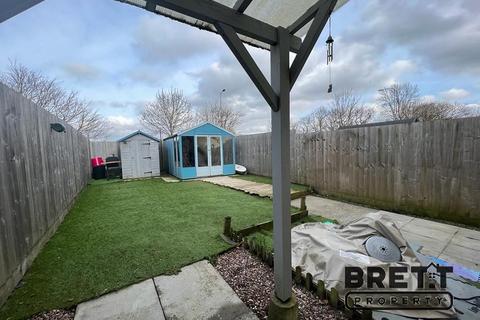 47 Castleton Grove, Haverfordwest, SA62 4AF