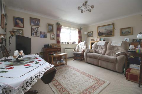 2 bedroom apartment for sale - Floriston Gardens, Ashley, New Milton, Hampshire, BH25
