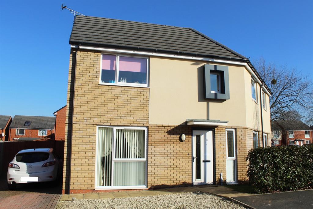 Lacey Way, Newton Farm, Hereford, HR2 3 bed semidetached house £225,000