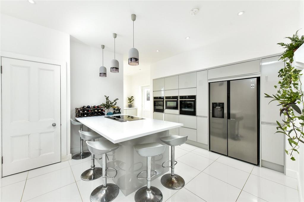 Glasgow Road, Newbridge, Edinburgh, EH28 5 bed detached house for sale