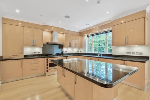 undefined, Granville Close, Weybridge, KT13