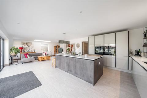 4 bedroom detached house for sale - Egley Road, Woking, Surrey, GU22