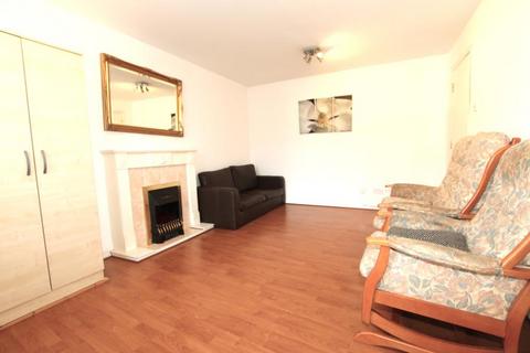 undefined, Chamberlayne Avenue, Wembley