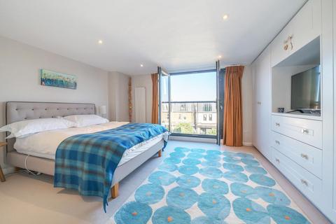 14 Alston Road, London, SW17 0TP