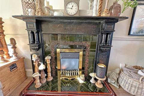 79 Brookvale Road, Olton, Solihull, B92 7JA