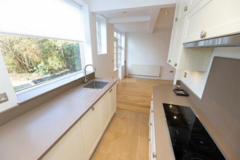 3 bedroom semi-detached house to rent, Hampstead Garden Suburb  NW11
