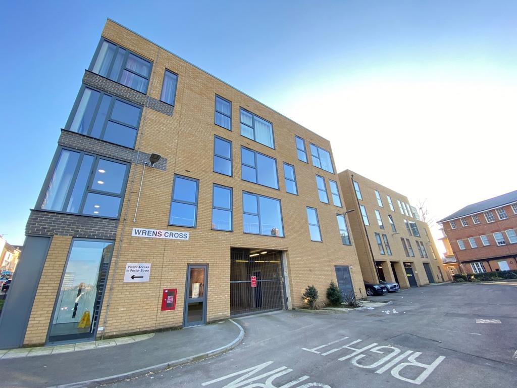 Upper Stone Street Maidstone ME15 2 bed apartment - £1,300 pcm (£300 pw)