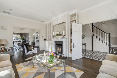 Penny Breeze Abbotsbrook, Bourne End, SL8 5QS