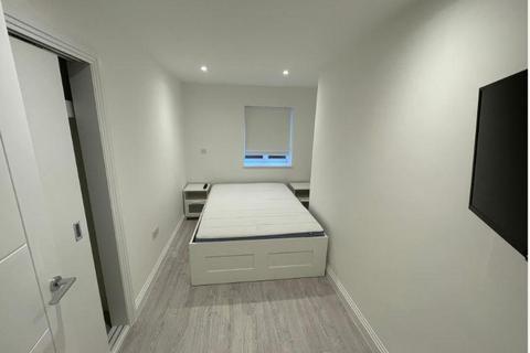 2 bedroom apartment to rent, Kings Walk,  Town Centre,  RG1