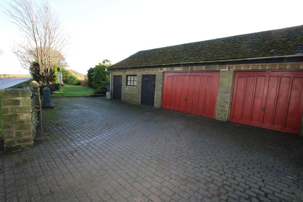 Throstle Nest Farm, Cranberry Road, Penistone 3 bed detached house for sale £475,000