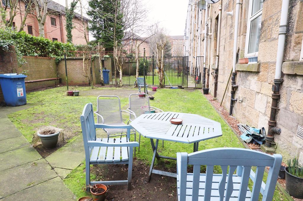 Rear garden (1)