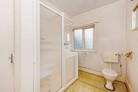 35 Haslemere Road, Liphook, GU30 7BB