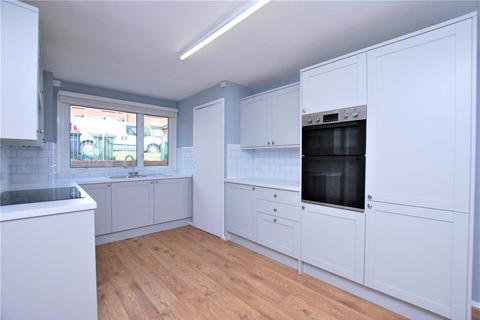 4 bedroom terraced house to rent, Park Barn Drive, Guildford, Surrey, GU2