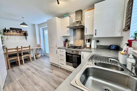 64 Borsdane Way, Westhoughton, Bolton, BL5 3FD