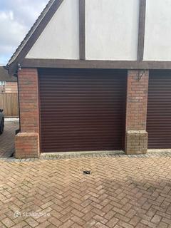 Garage to rent, The Sydings, Speen RG14